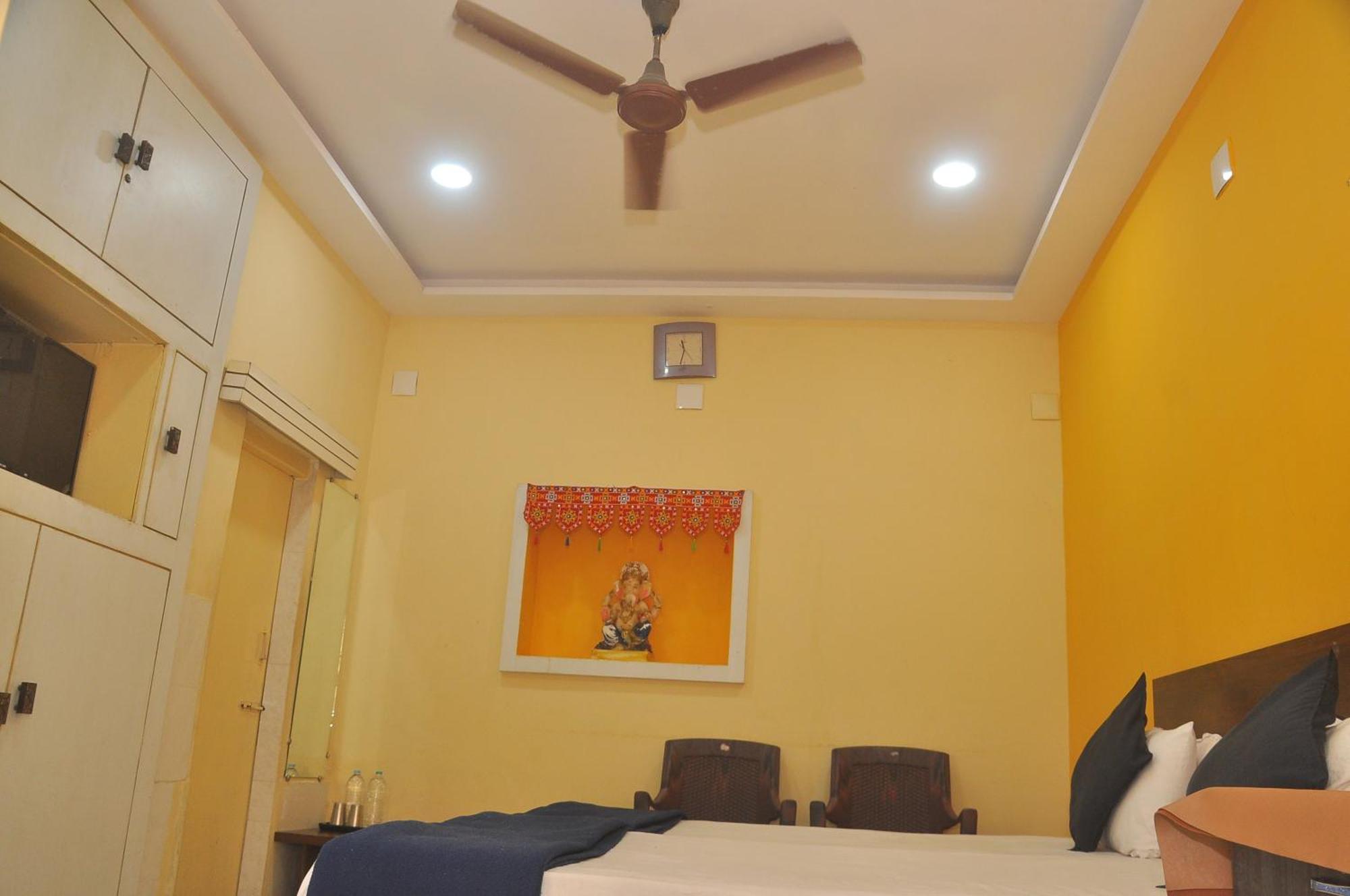 Chitrakut Bungalows Dwārka Exterior foto