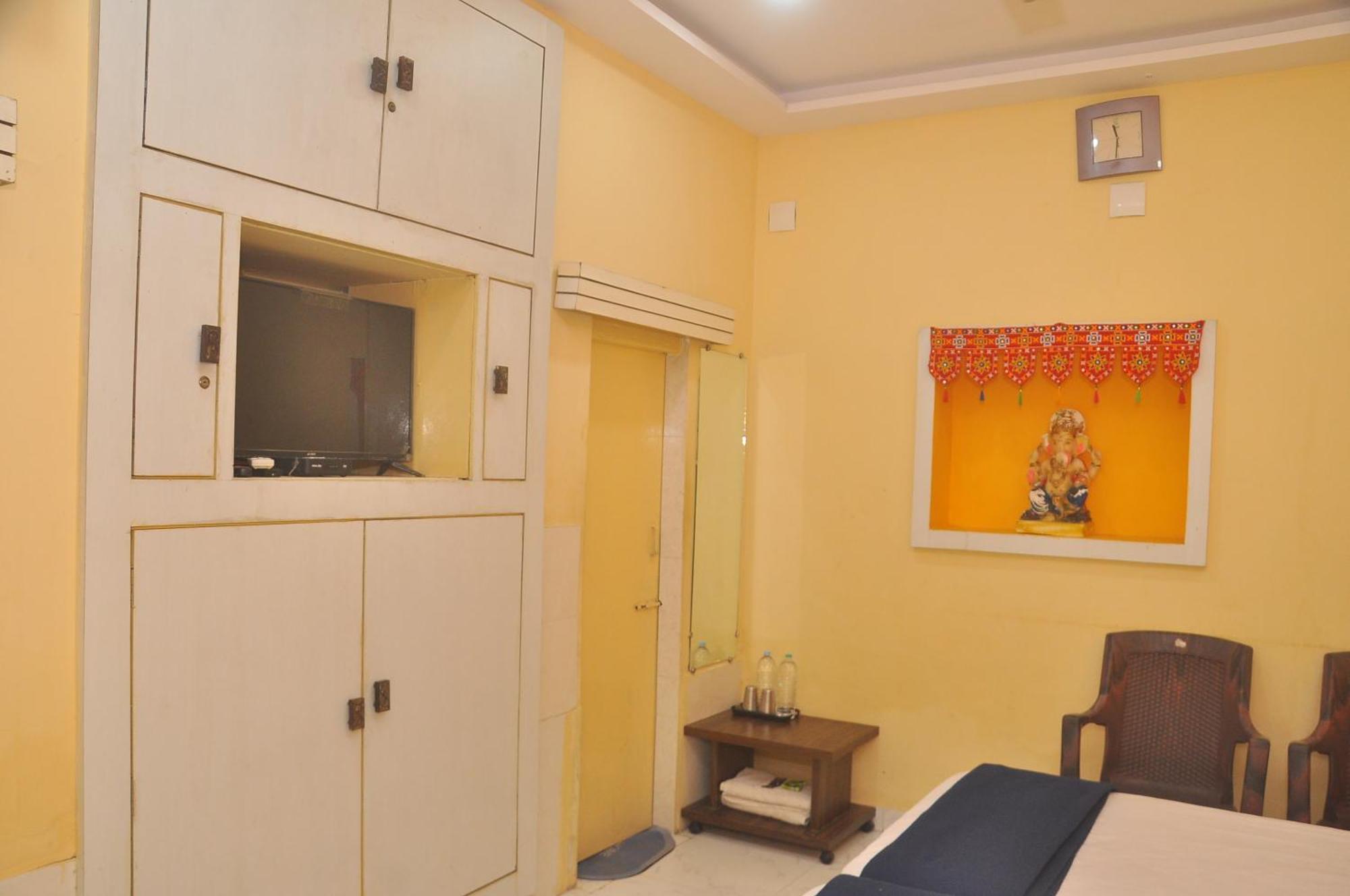 Chitrakut Bungalows Dwārka Exterior foto